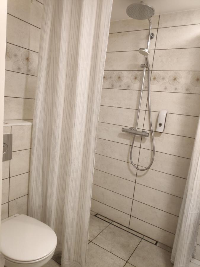 Jakobi Guest Apartment Таллин Экстерьер фото